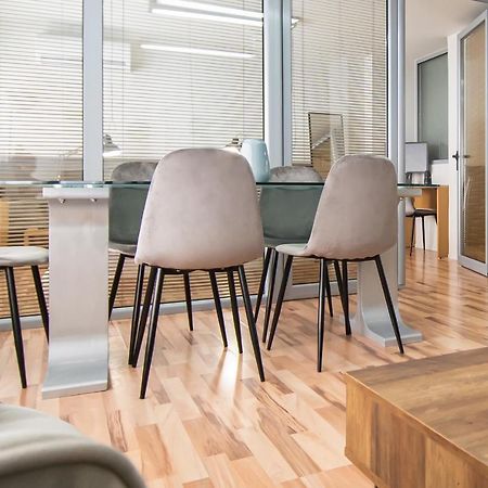 Urban Downtown Suite Xanthi - Menohomes 4 Esterno foto