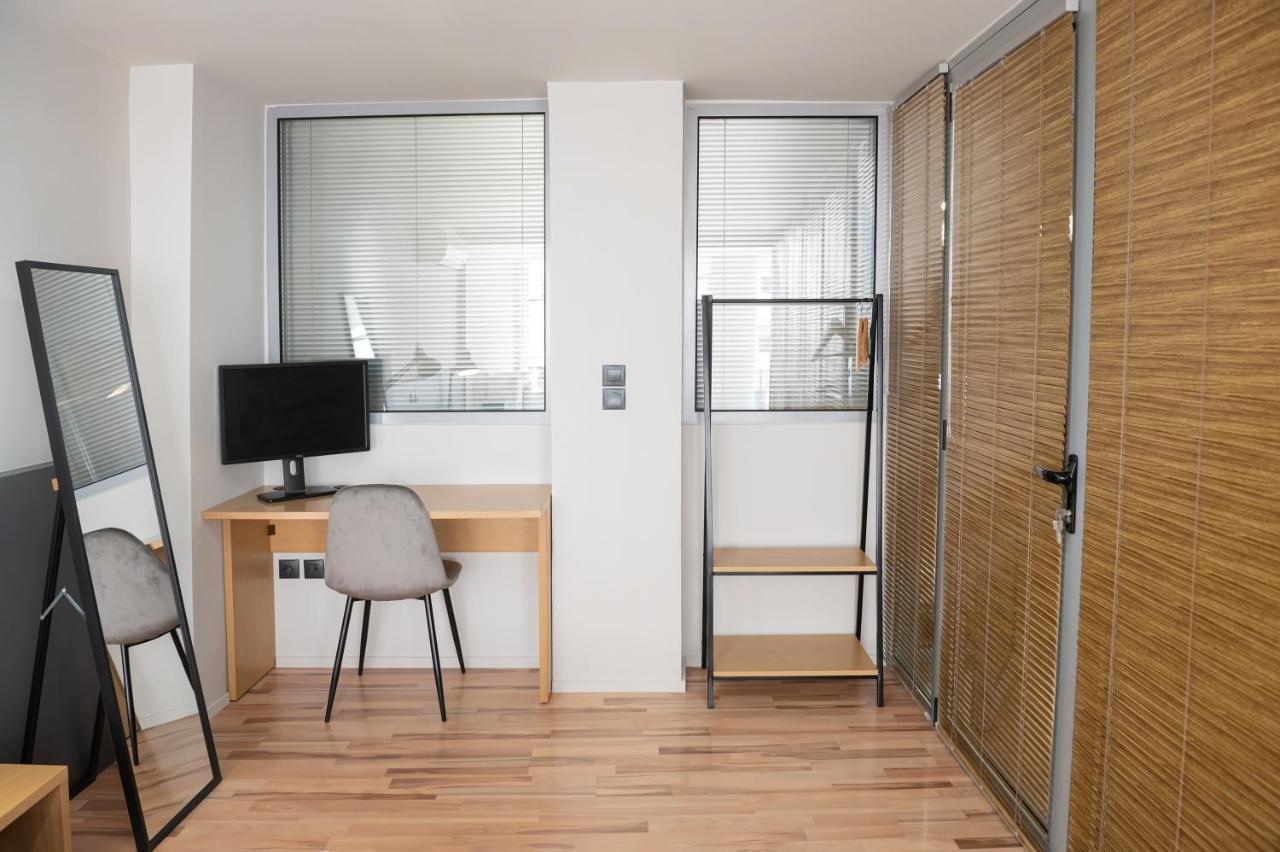 Urban Downtown Suite Xanthi - Menohomes 4 Esterno foto