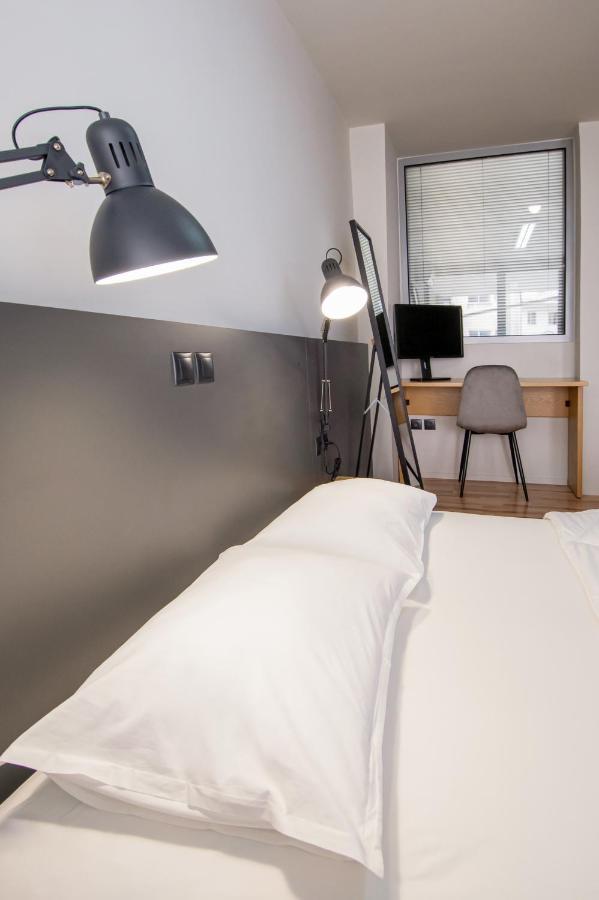 Urban Downtown Suite Xanthi - Menohomes 4 Esterno foto